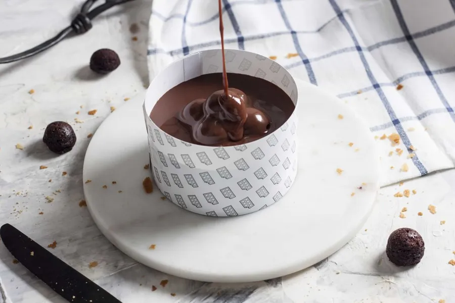 Small Chocolate Ice Cream Cake