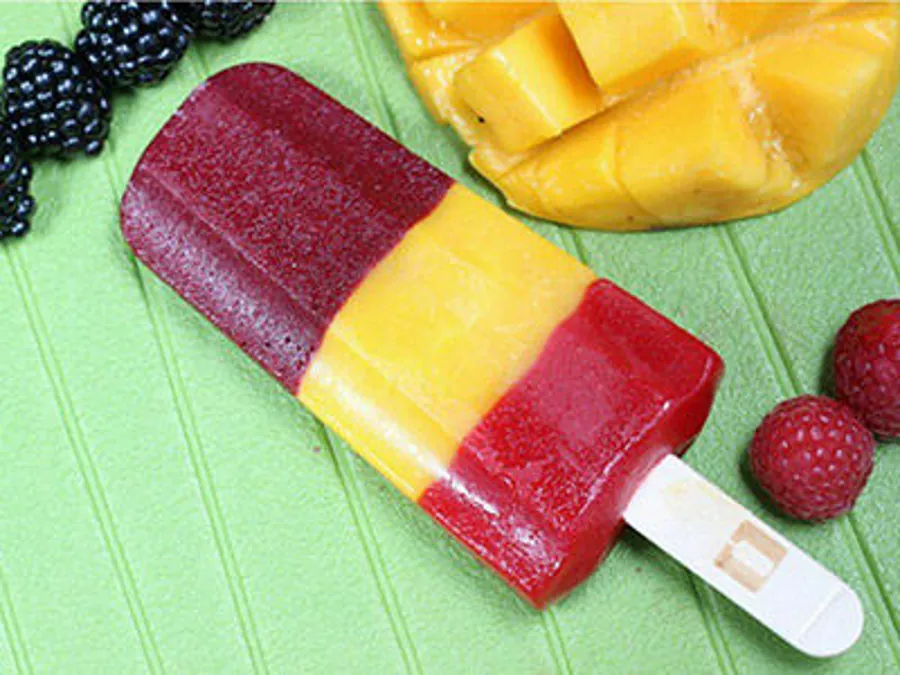 Regular Icecream :Raspberry, Mango and Blackberry