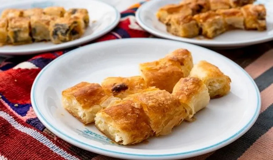 Meat Kol Borek