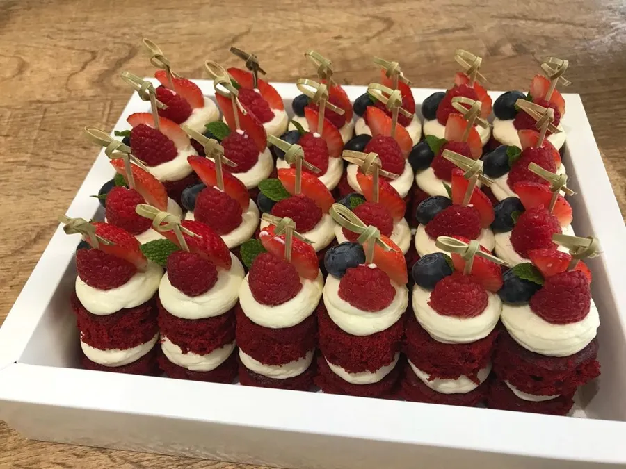Mini Red Velvet on Box
