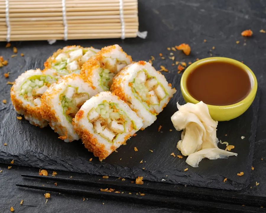 BUFFALO CHICKEN MAKI