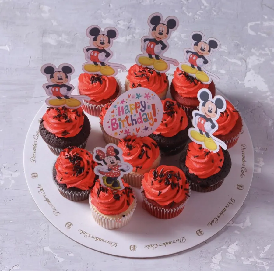 Cup cake mickey mouse