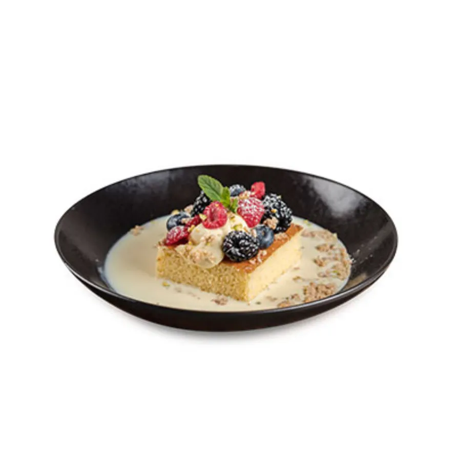 very berry milk cake