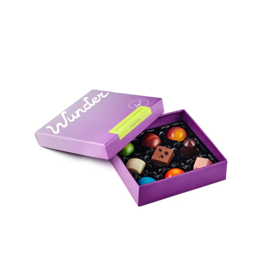BOX OF 9 PIECES