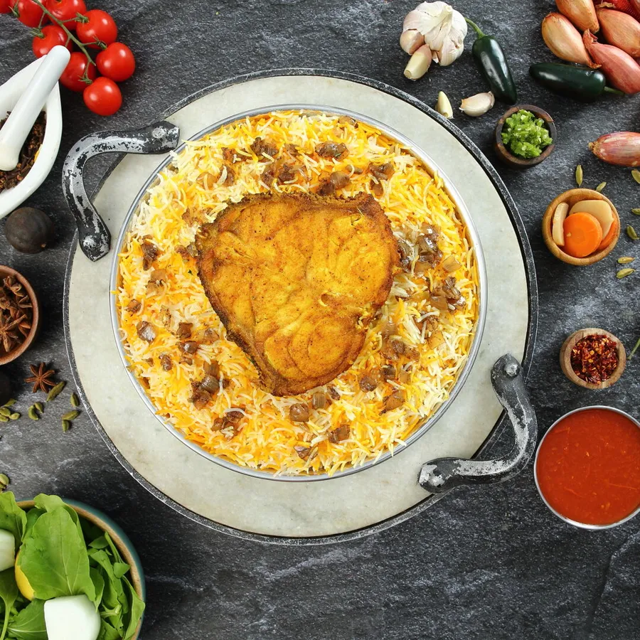 Dar Jasem Hammour With Saffron Rice
