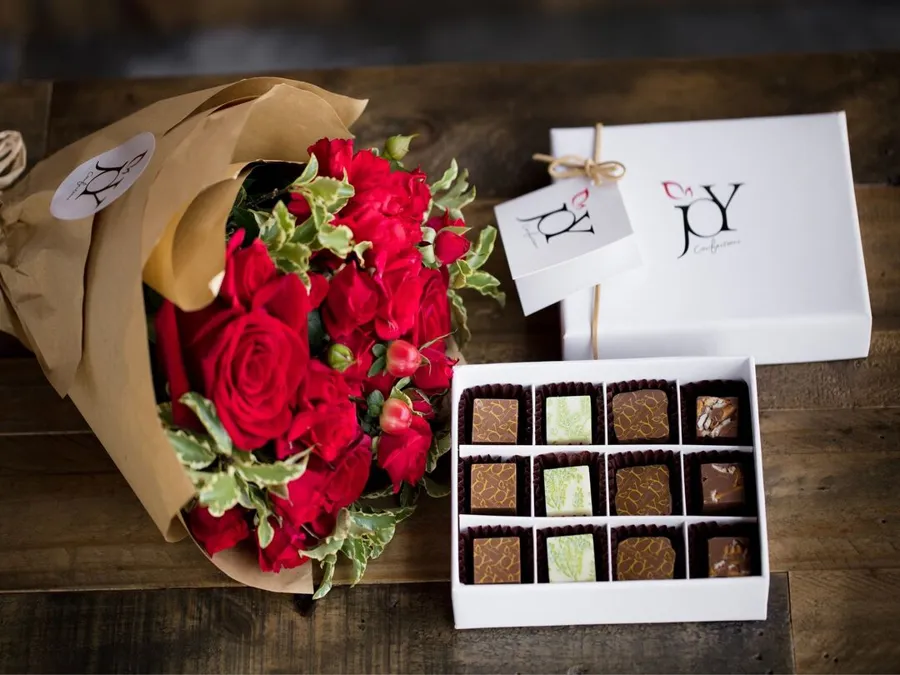 Mixed Chocolate Box - Mini Red Bouquet