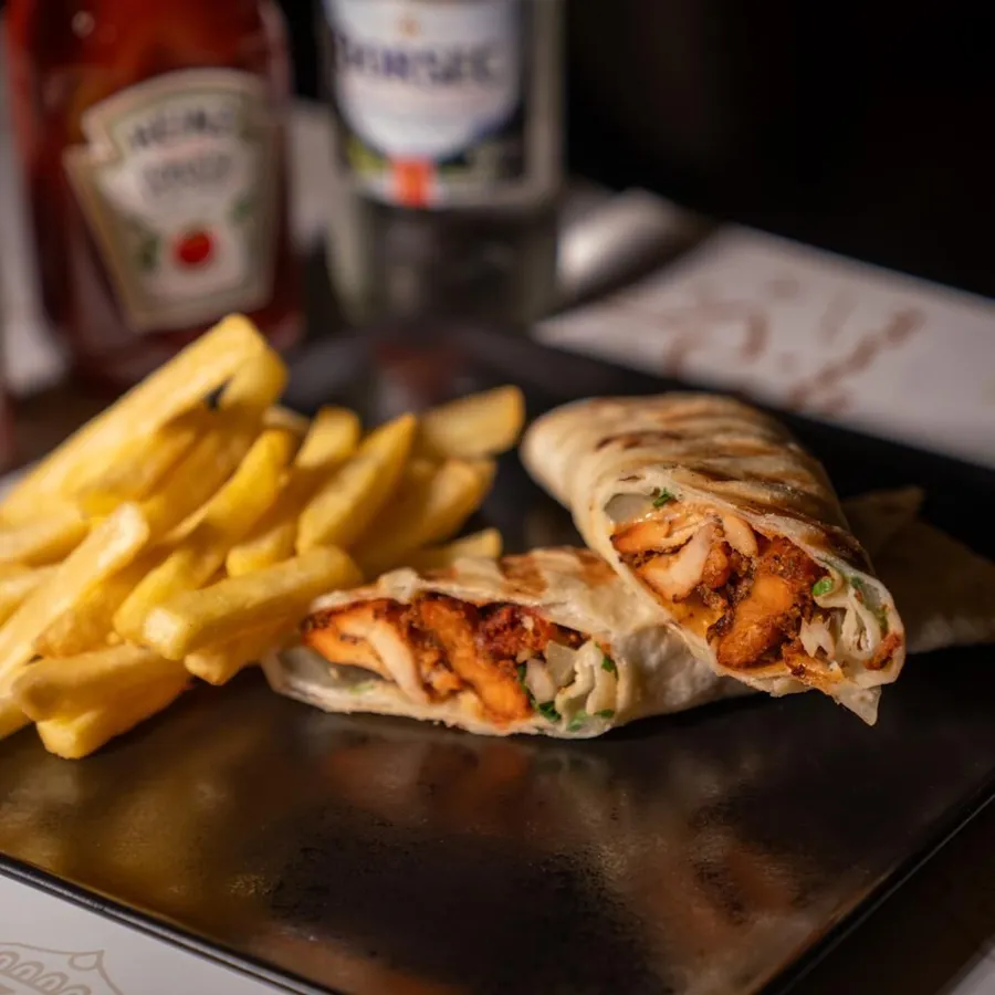 Grilled Chicken Tandoori Nan