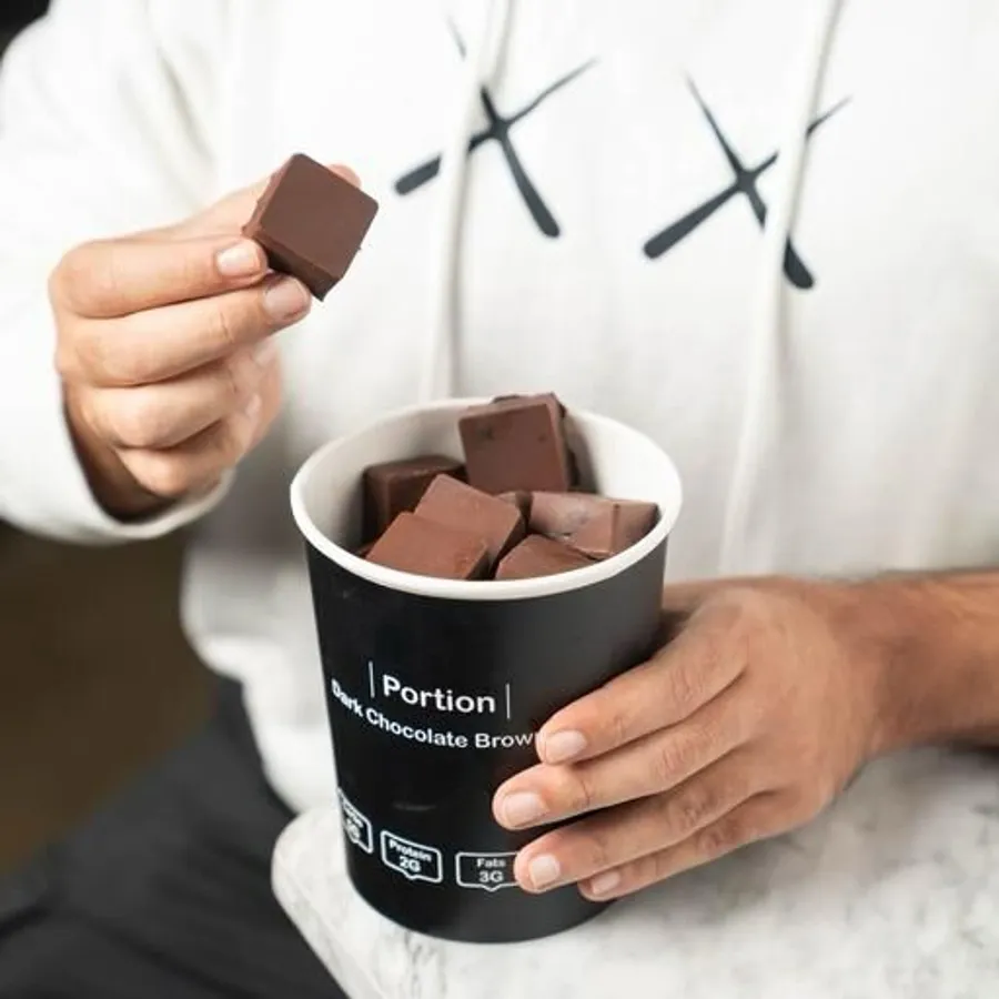 Dark chocolate brownies box
