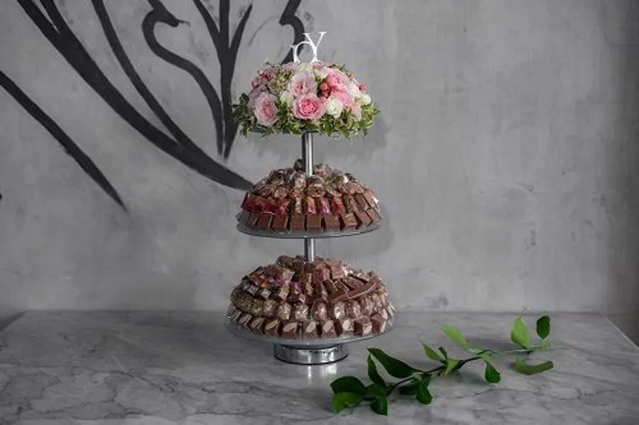 3 LAYERS GLASS STAND