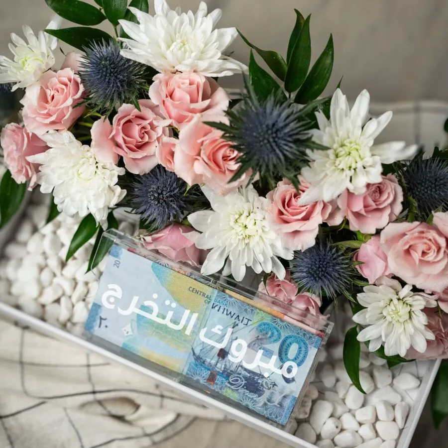 Money Flower Tray - White and Pink