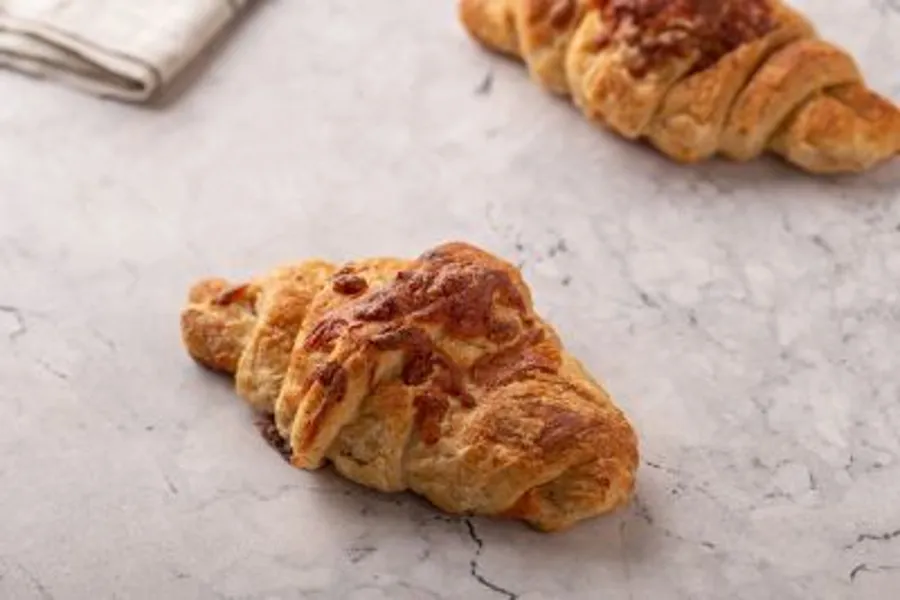 MOZZARELA CROISSANT