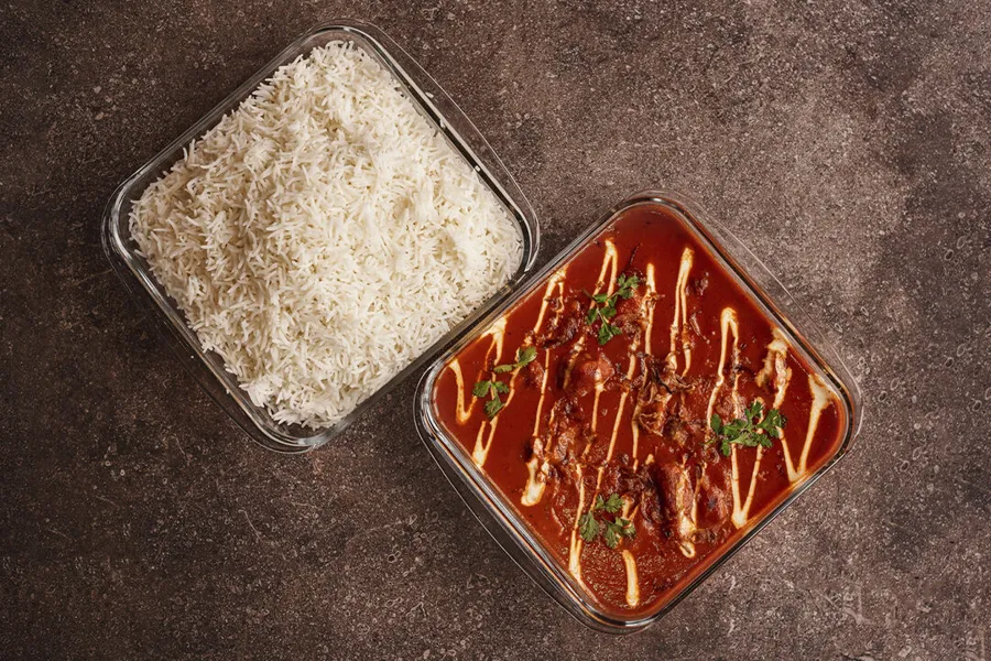 White Rice With Butter Chicken Tray