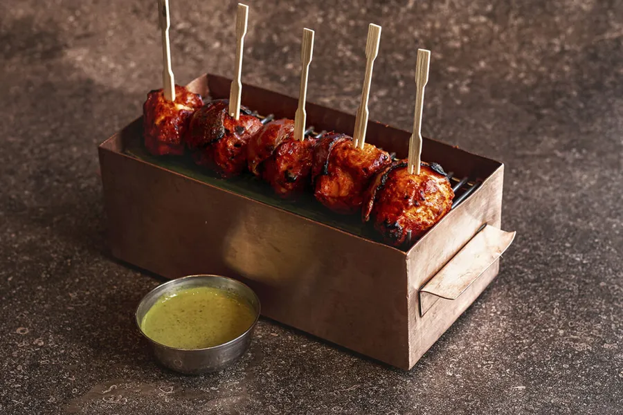 Red Tandoori Chicken Bites