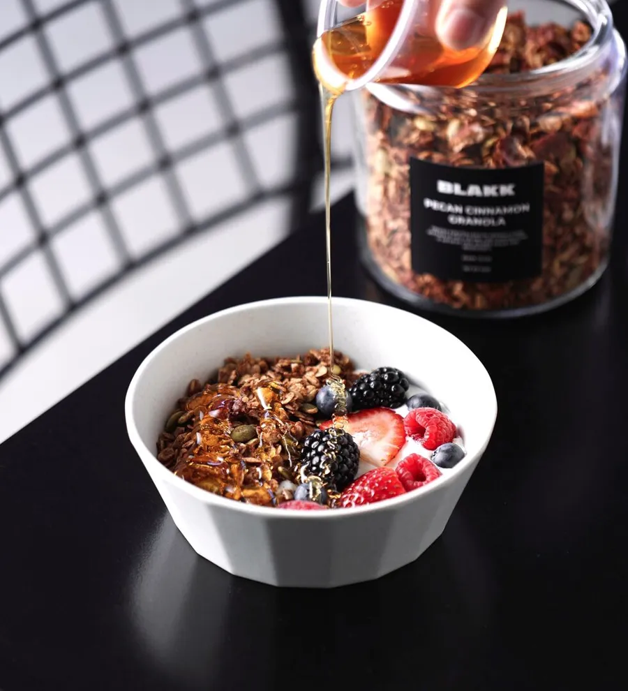 Greek Yogurt, Granola and Berries Bowl