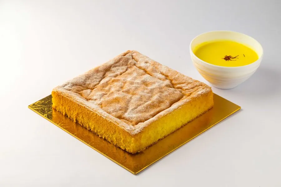 Saffron cake