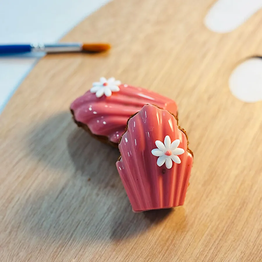 Madeleine Strawberry