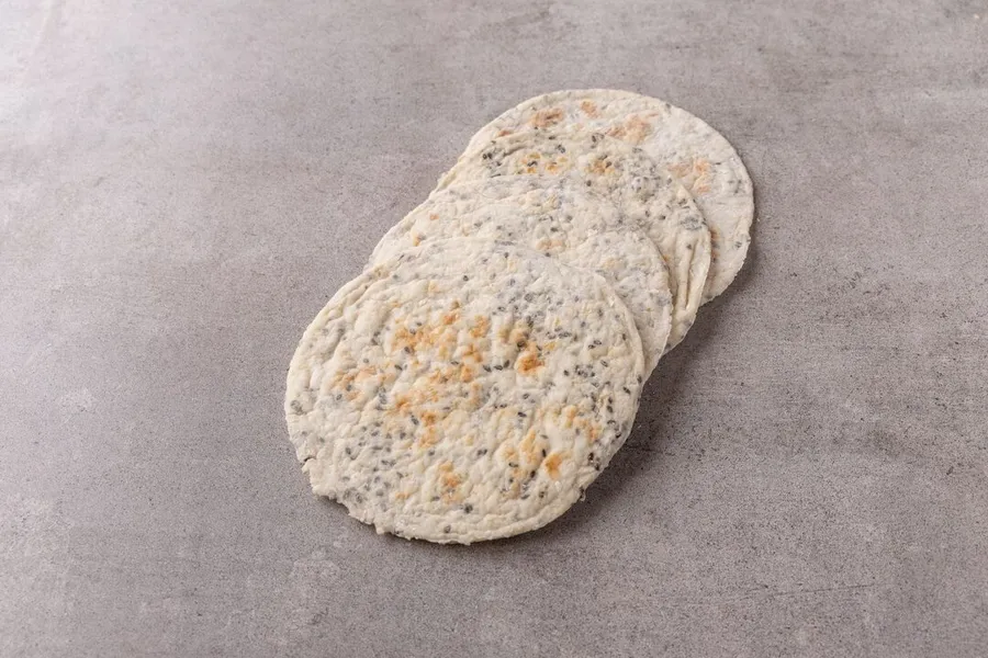 Gluten free Bread with Sesame seeds(2 bags /8pieces)