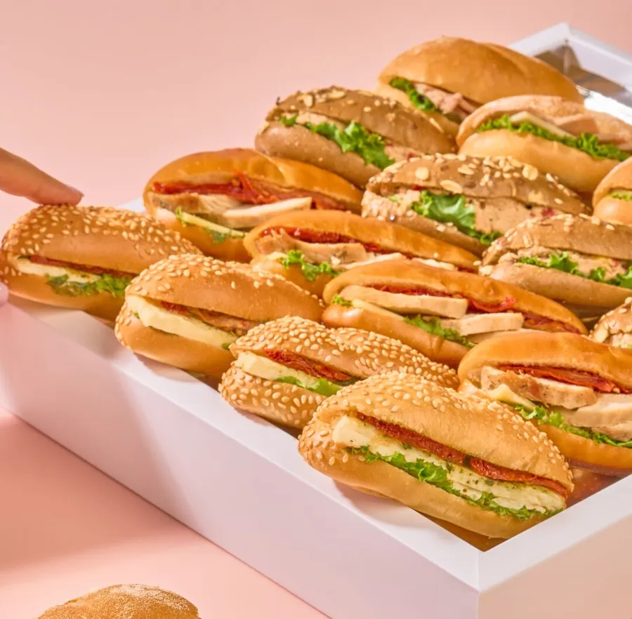 Mini Deluxe Box