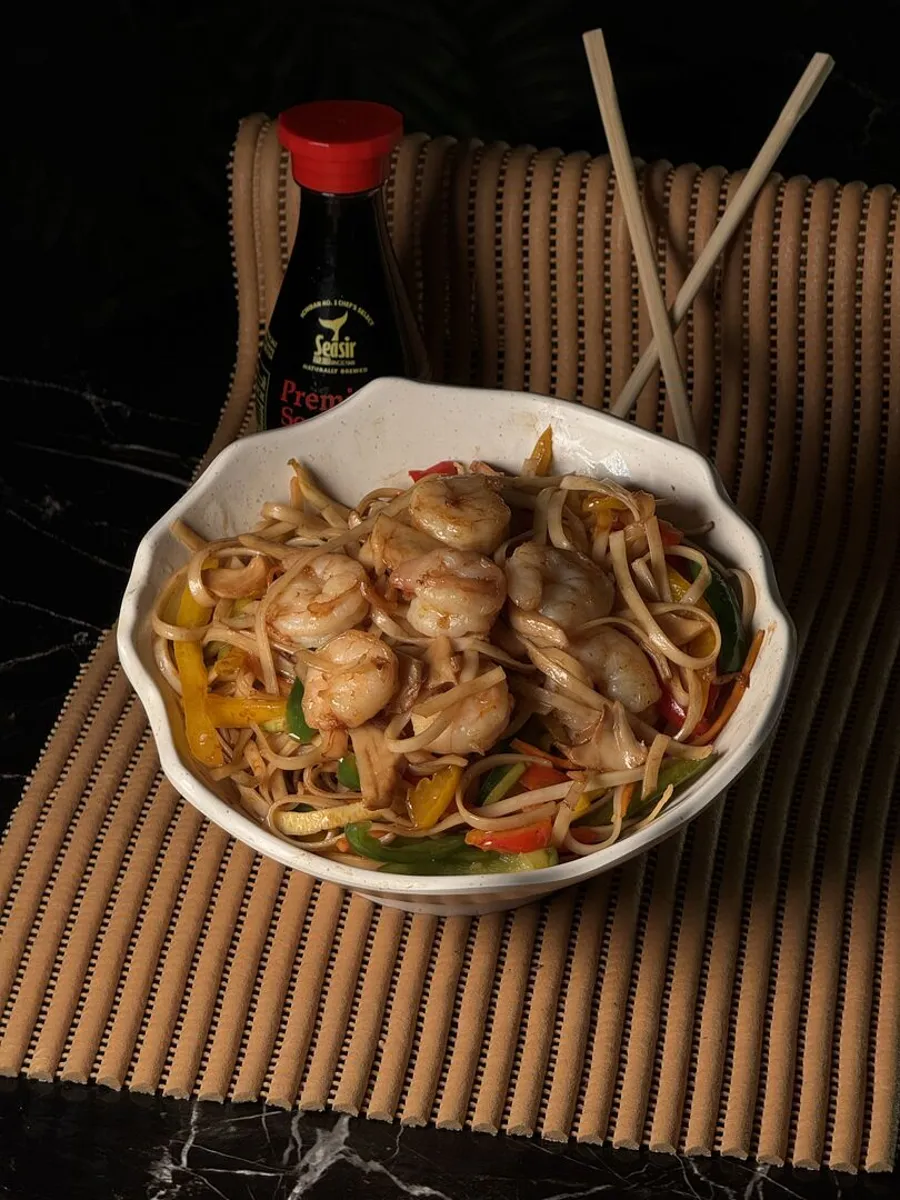 noodles shrimps