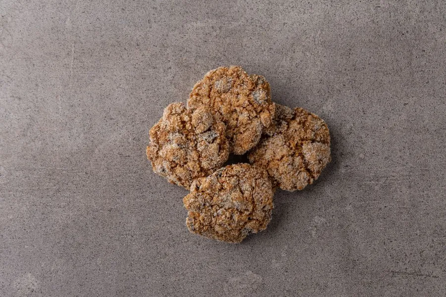Gluten free walnut cookies (jawziya)