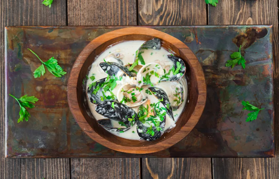 Mussels in Creamy Lemon Sauce