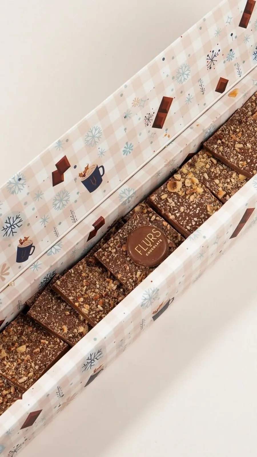 Chocolate slab mix nuts 25