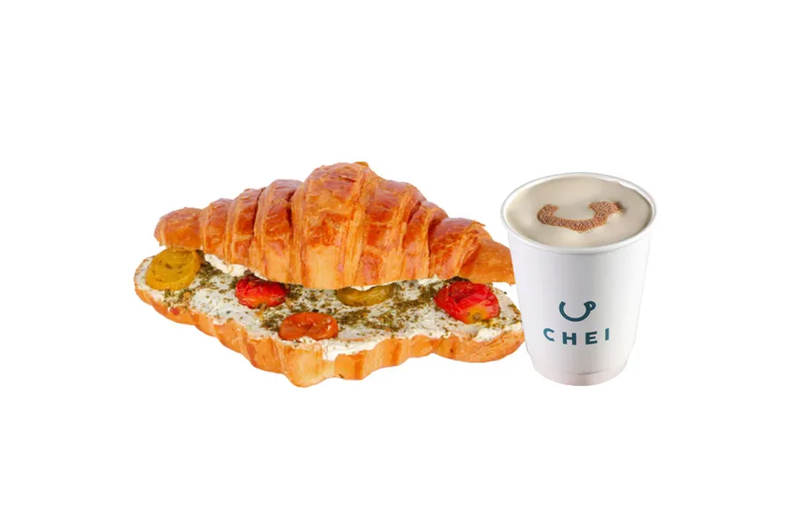 labnah &zaatar croissant +8 oz hot spanish latte