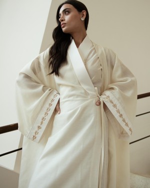 Z By Zahya store logo