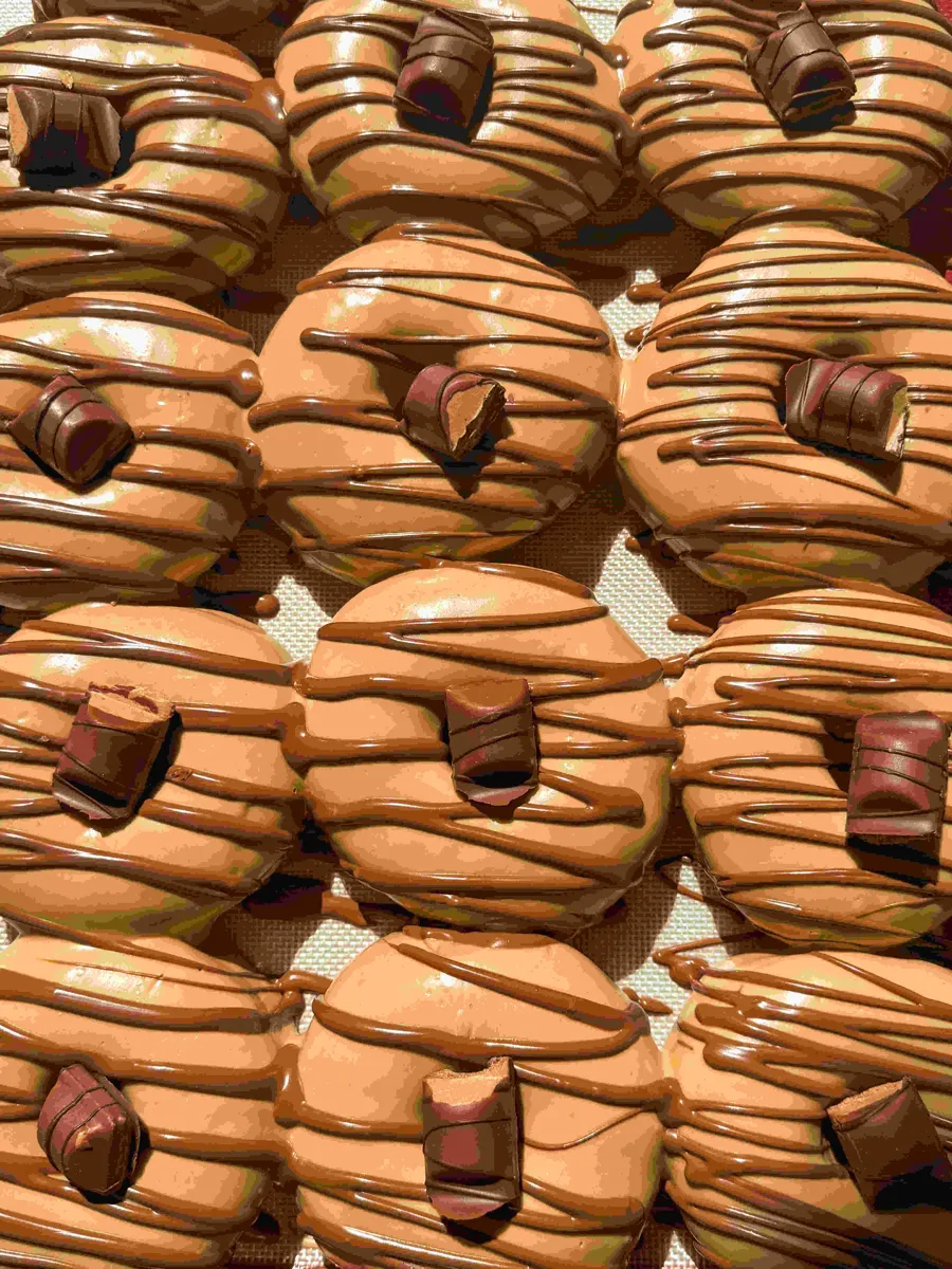 Kinder Bueno Donut