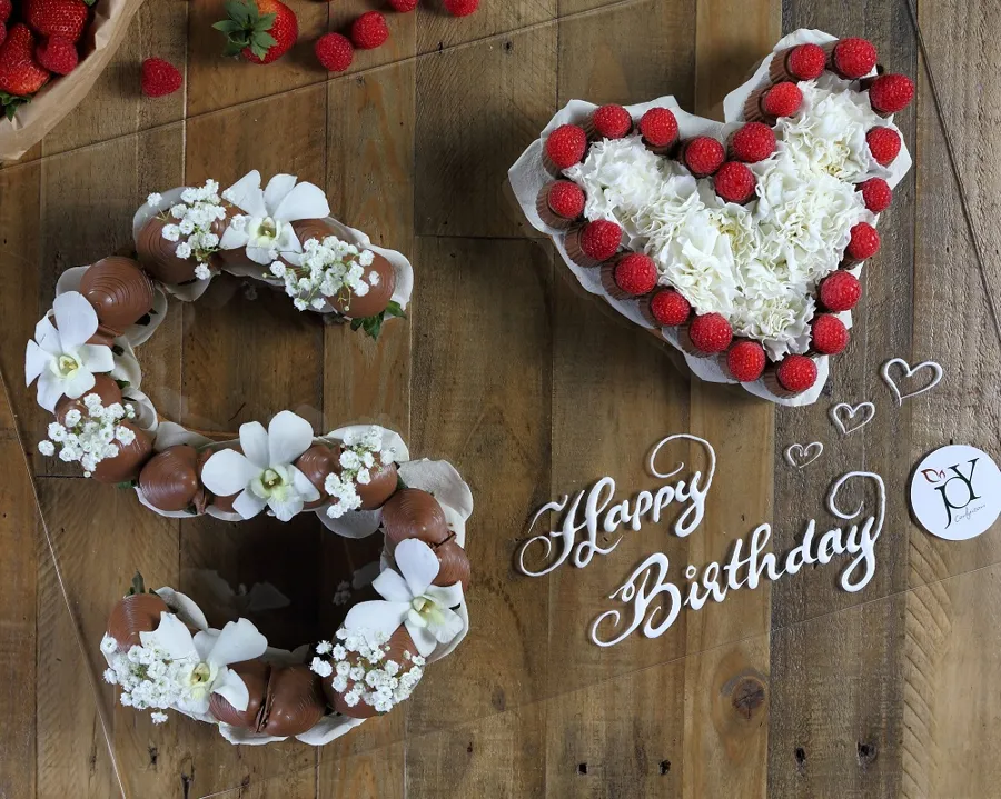 STRAWBERRY LETTER - RASPBERRY HEART