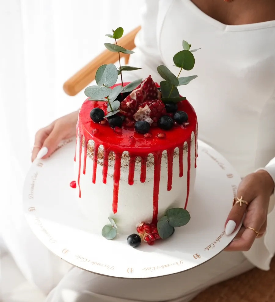 Pomegranate and vanilla cake