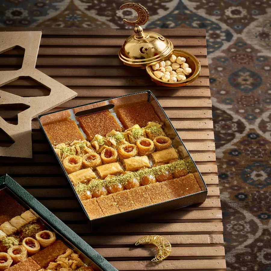 Oriental Box Medium