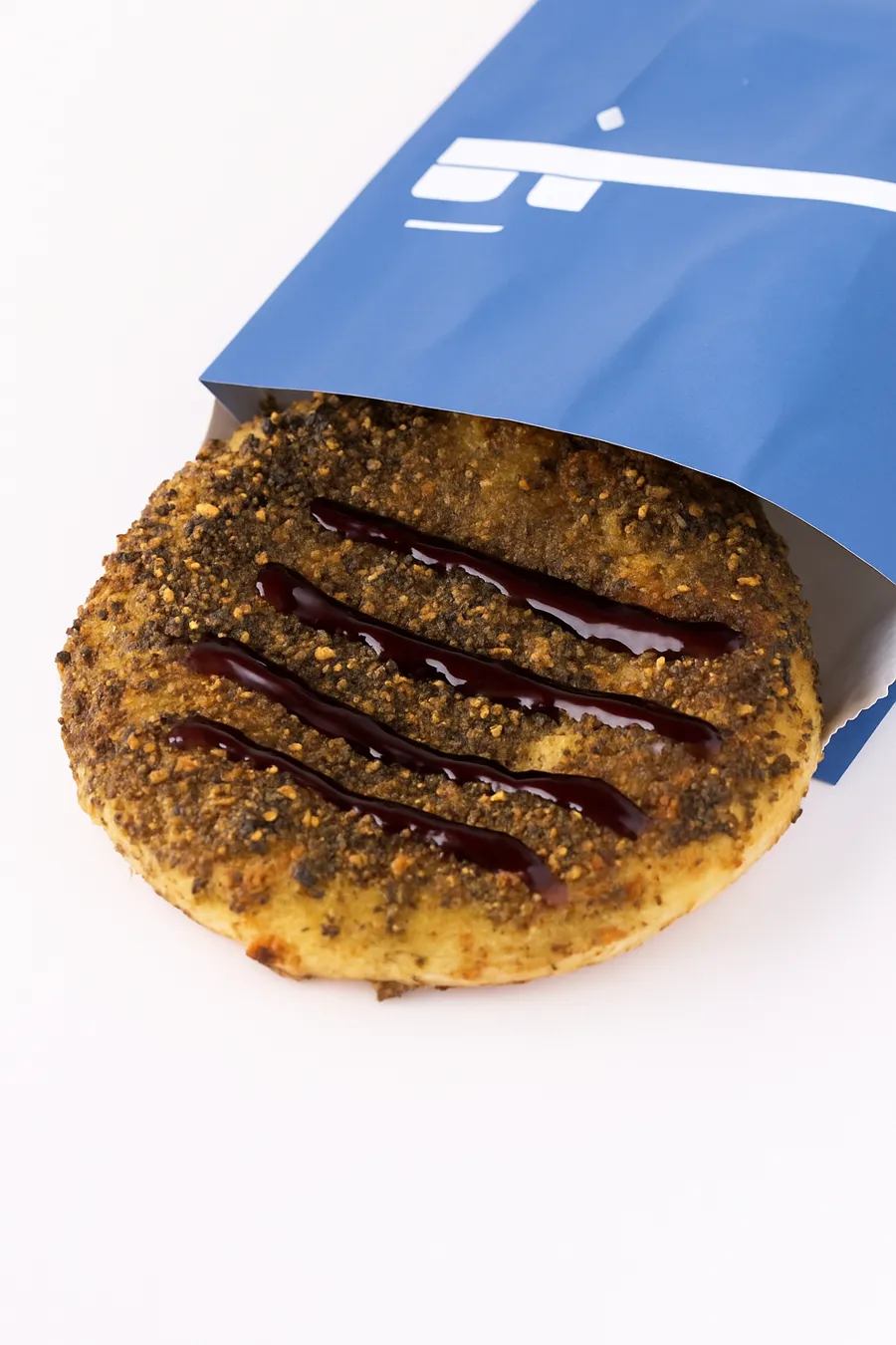 Zataar with pomegranate sauce