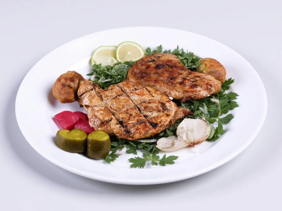 Half chicken on plain charcoal without apitizers