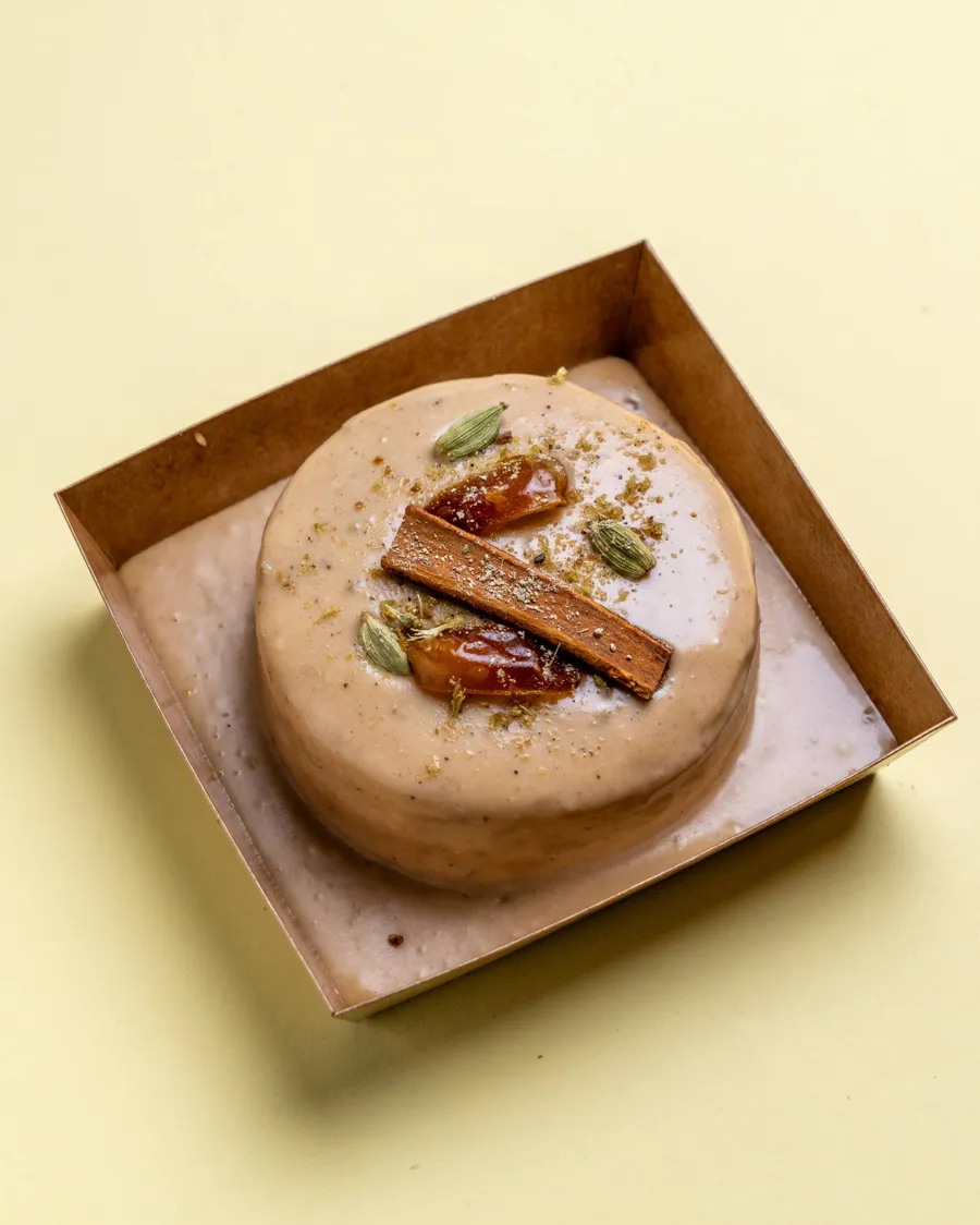 Mini date cake