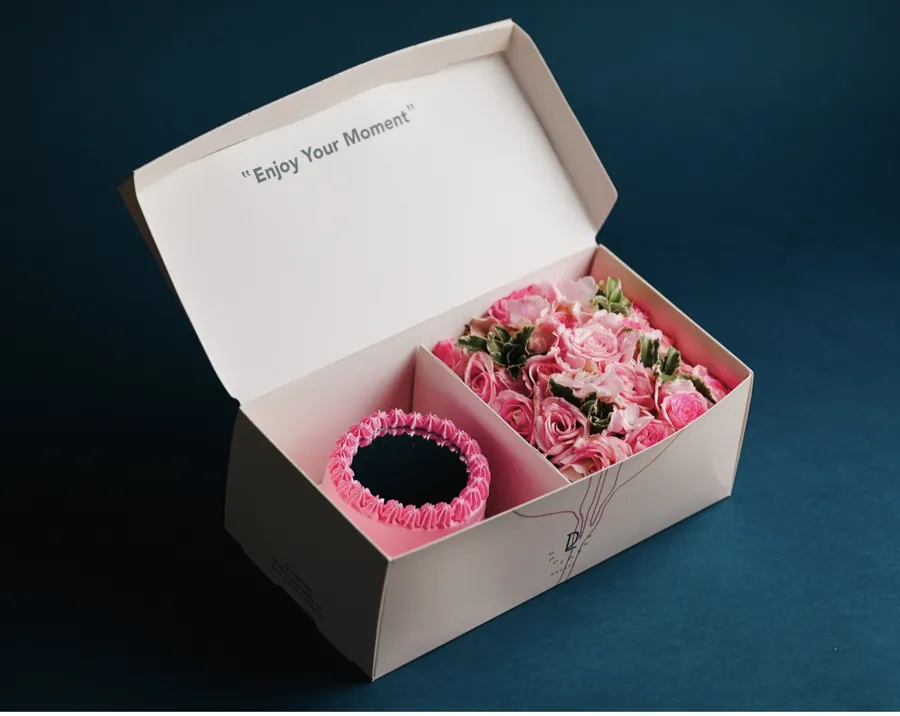 Enjoy Your Moment Box Mini Cake Mirror with Pink Flower