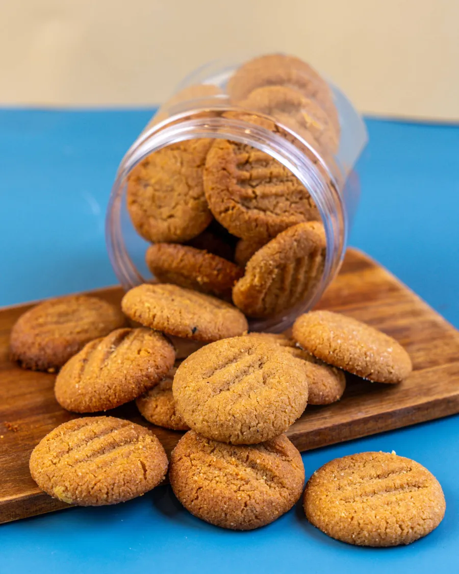 Gum Biscuits