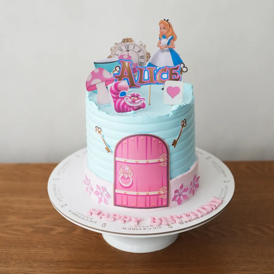 Alice cake 6 inch