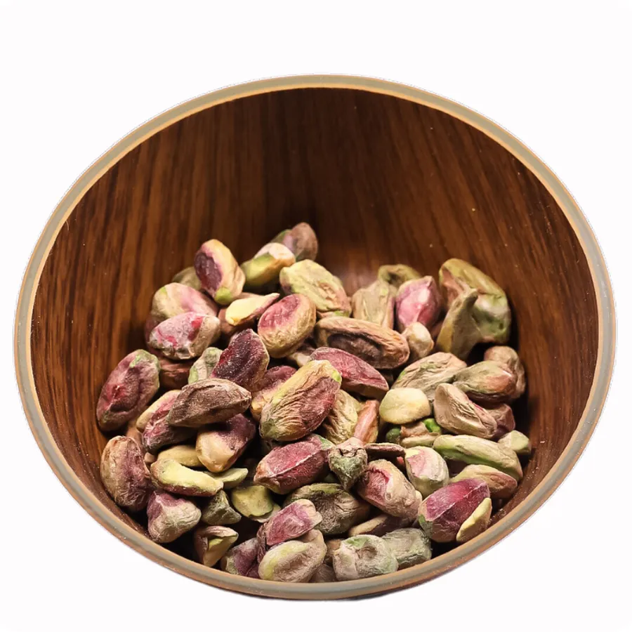Whole raw pistachio