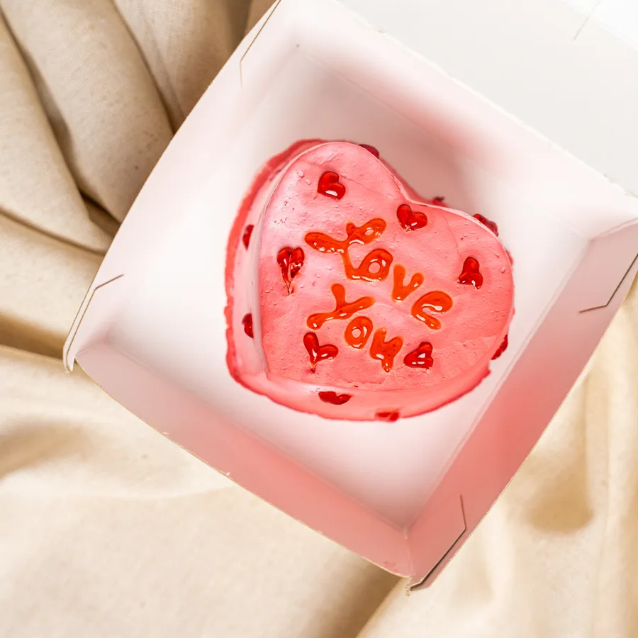 Mini Cake Red Heart 2 inches