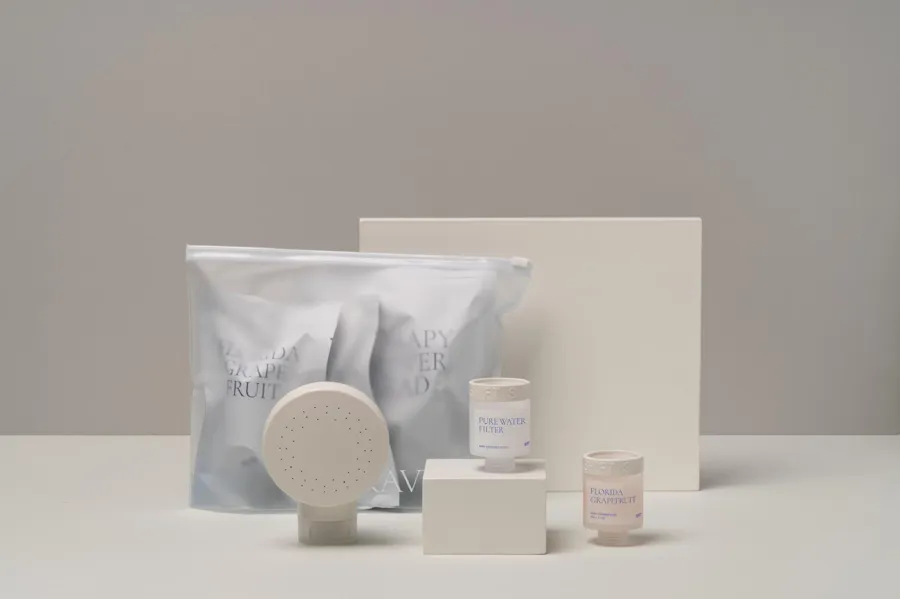 TRAVEL KIT