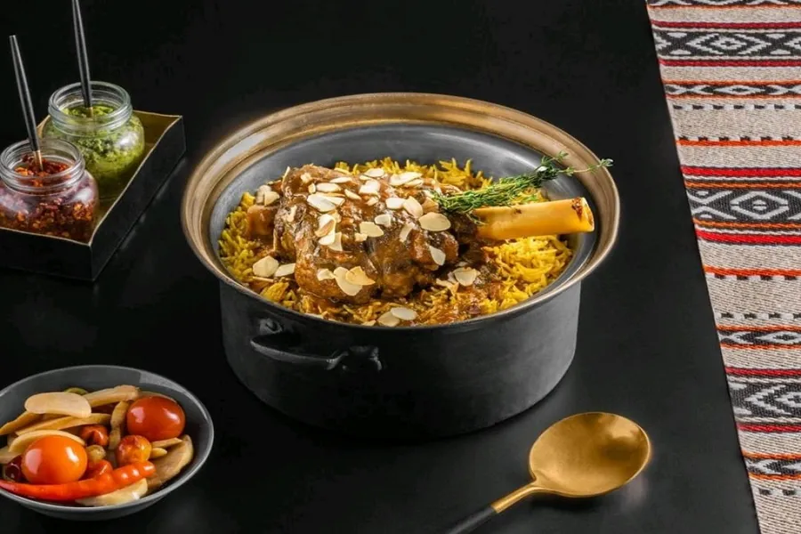 Tender Lamb Shank With Gravy