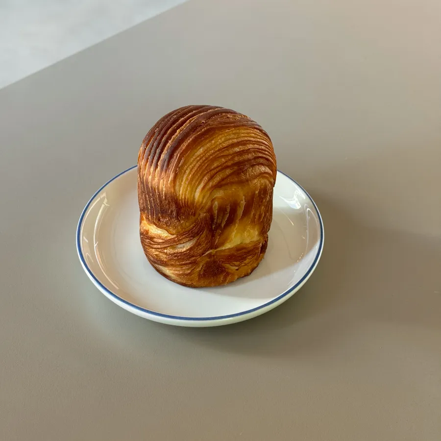 plain croissant