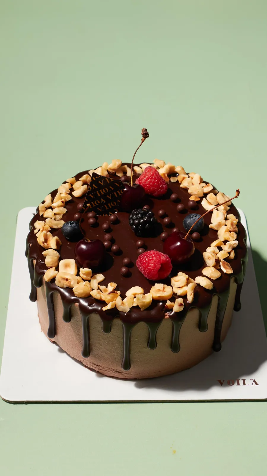 Medium Voilà Chocolate Cake