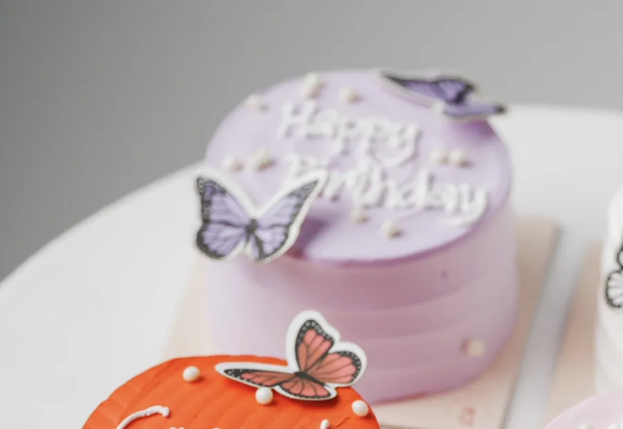 Mini cake purple butterfly 2inch for 1only mix chocolate vanilla