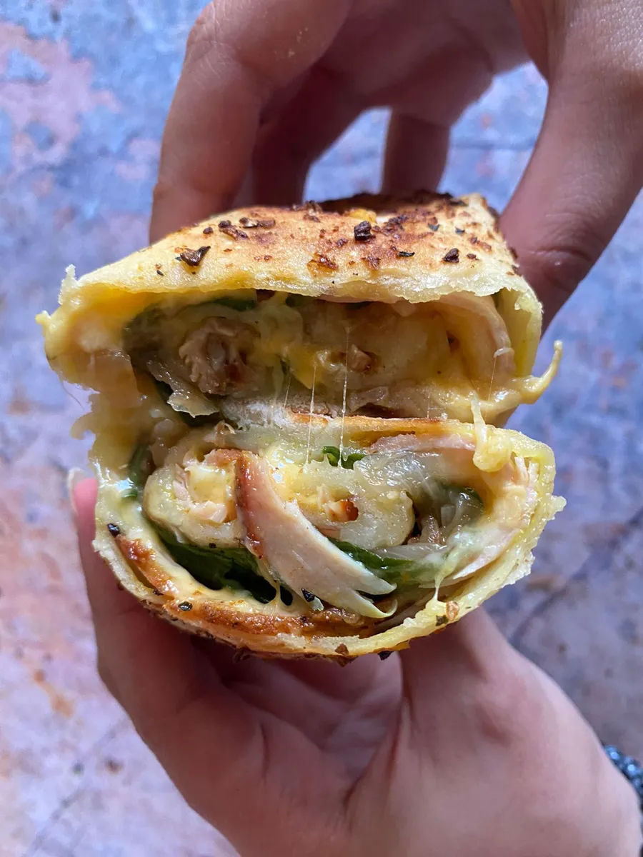 Turkey & Cheddar Roll