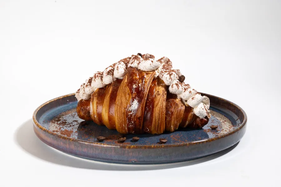 Tiramisu Croissant