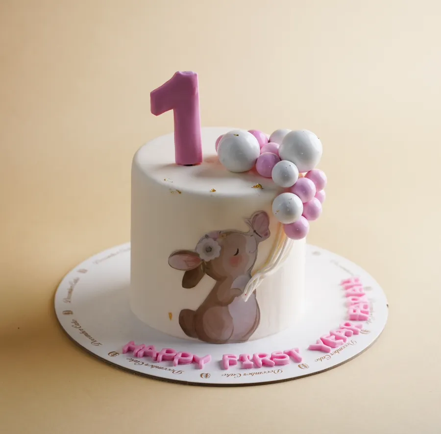 Rabbits 🐇 pink cake 6inch