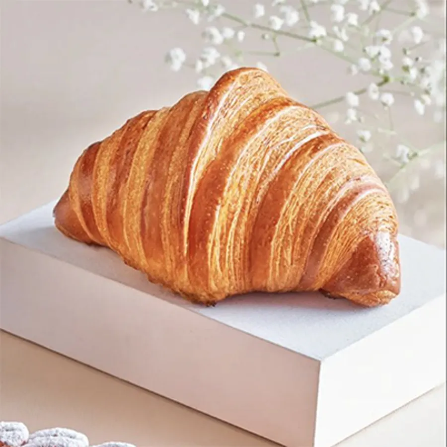 Triple cheese croissant