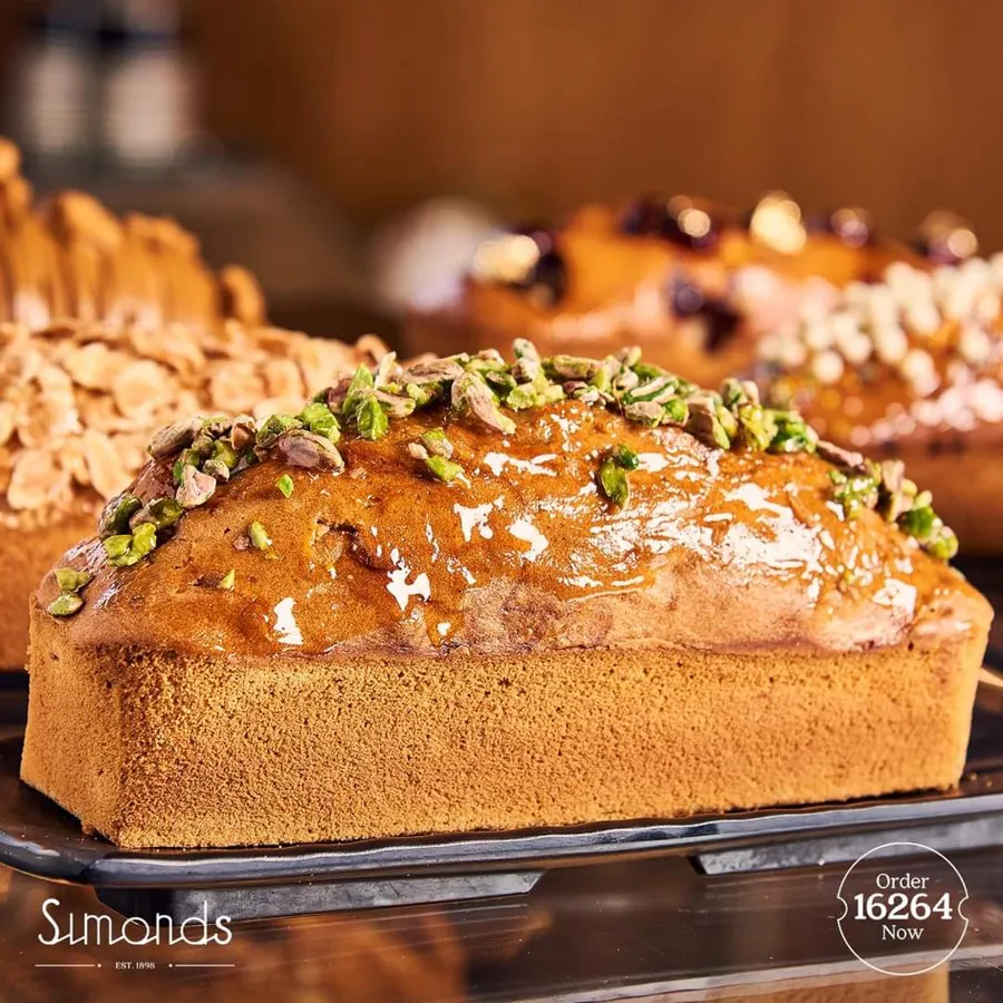 Pistachio Cake